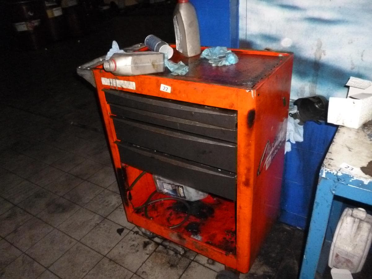 Estação de Serviço (Posto SCAM) · Posto de Combustível · Loja de Conveniência · Santo Tirso — imagen 21