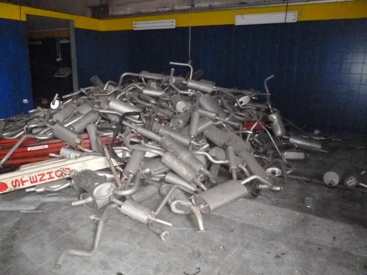 Estação de Serviço (Posto SCAM) · Posto de Combustível · Loja de Conveniência · Santo Tirso — imagen 34