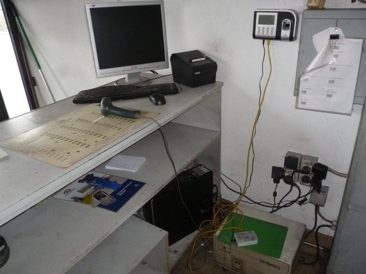 Estação de Serviço (Posto SCAM) · Posto de Combustível · Loja de Conveniência · Santo Tirso — imagen 46