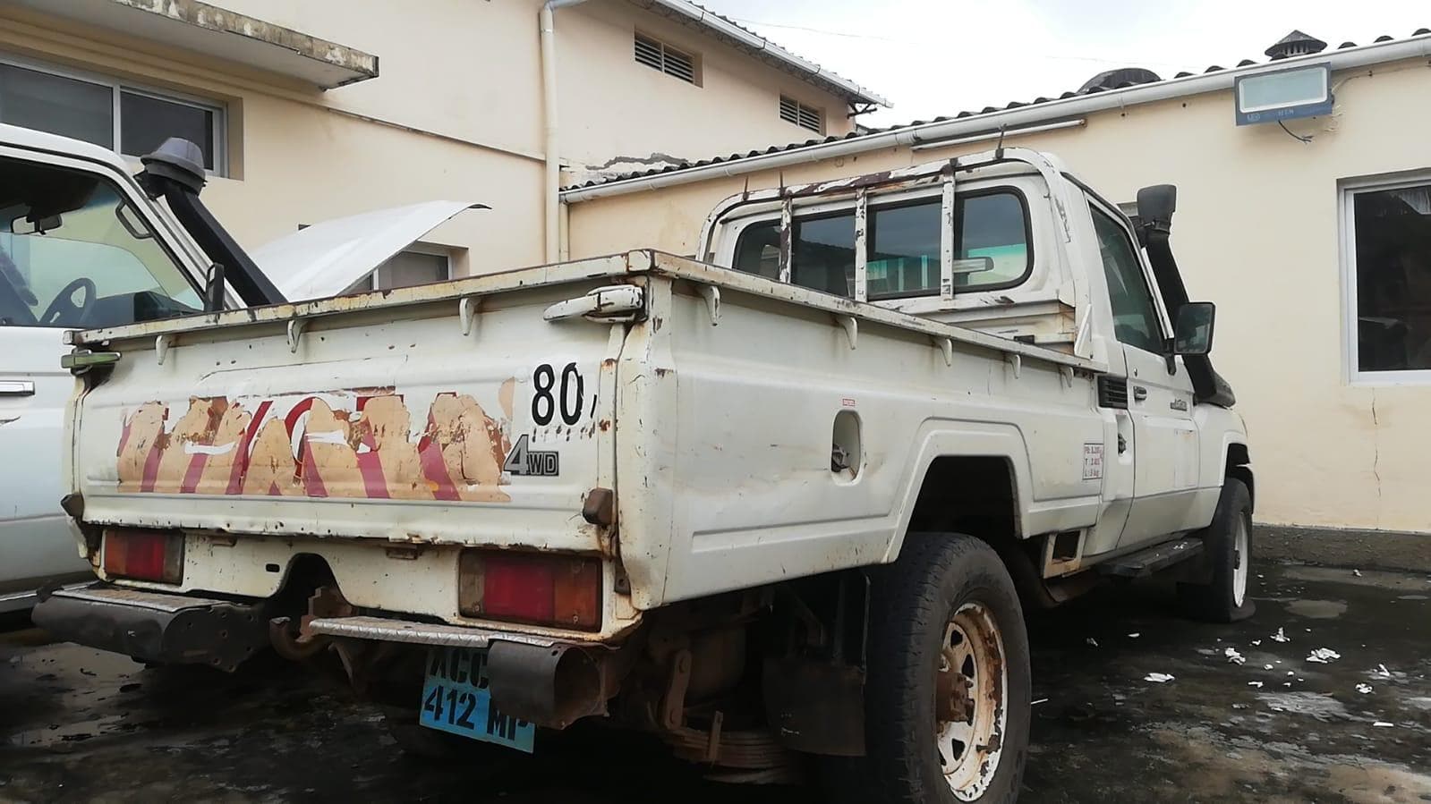 Toyota Land Cruiser Pick Up · — image 5