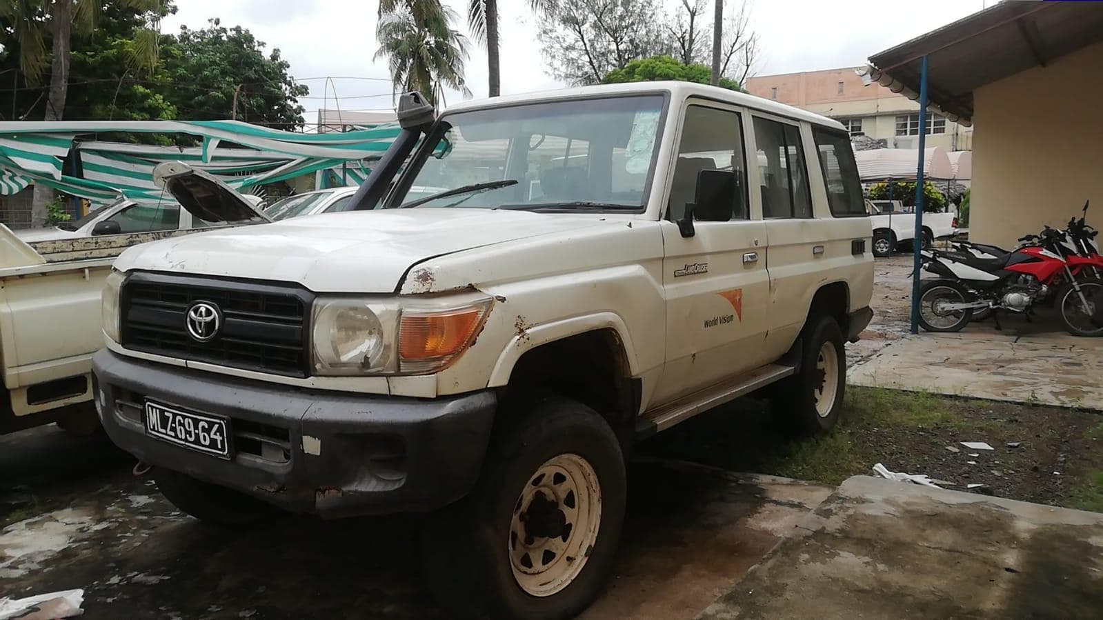 Toyota Land Cruiser · — imagem 2