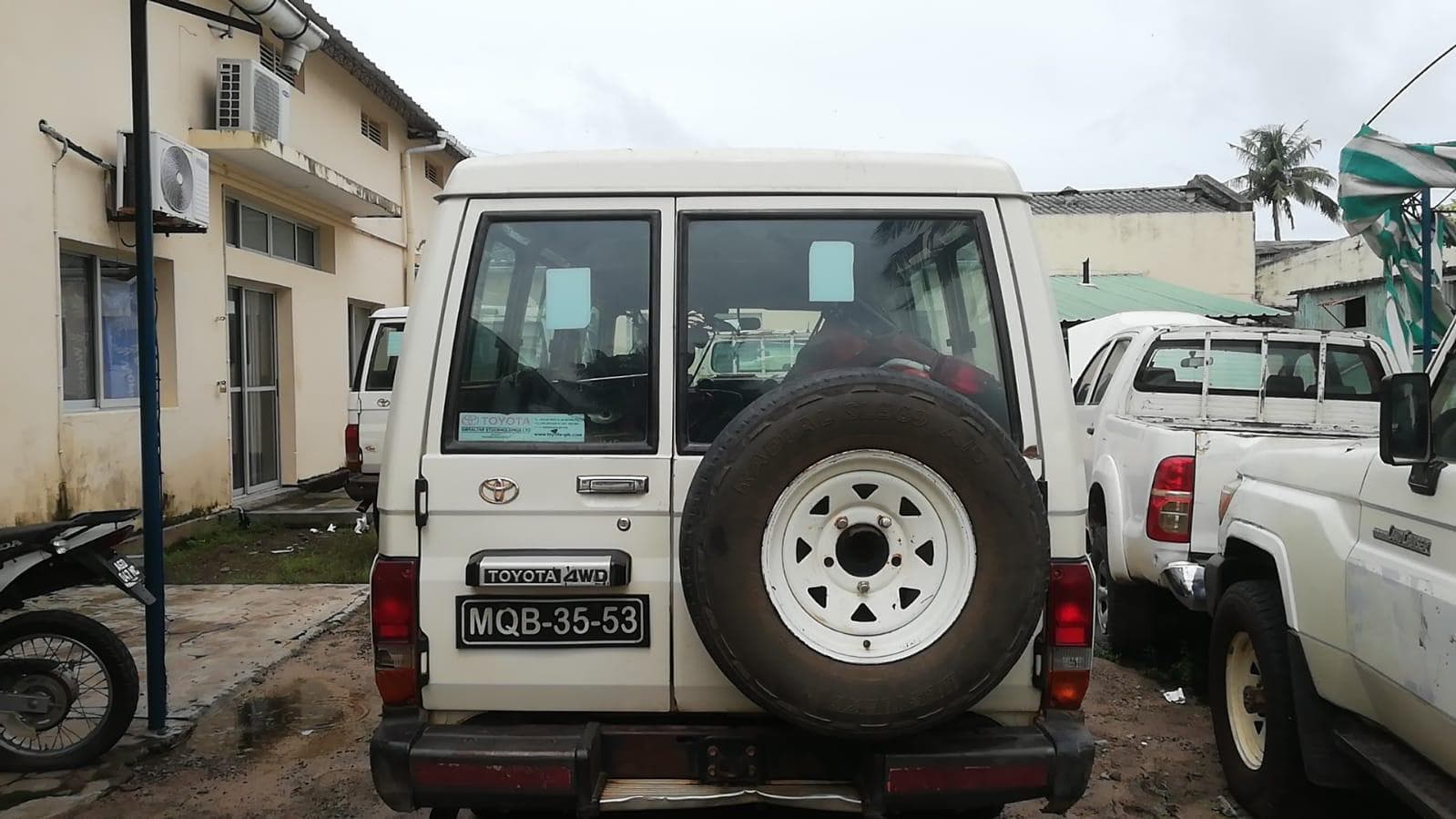 Toyota Land Cruiser Hard Top · — imagen 14