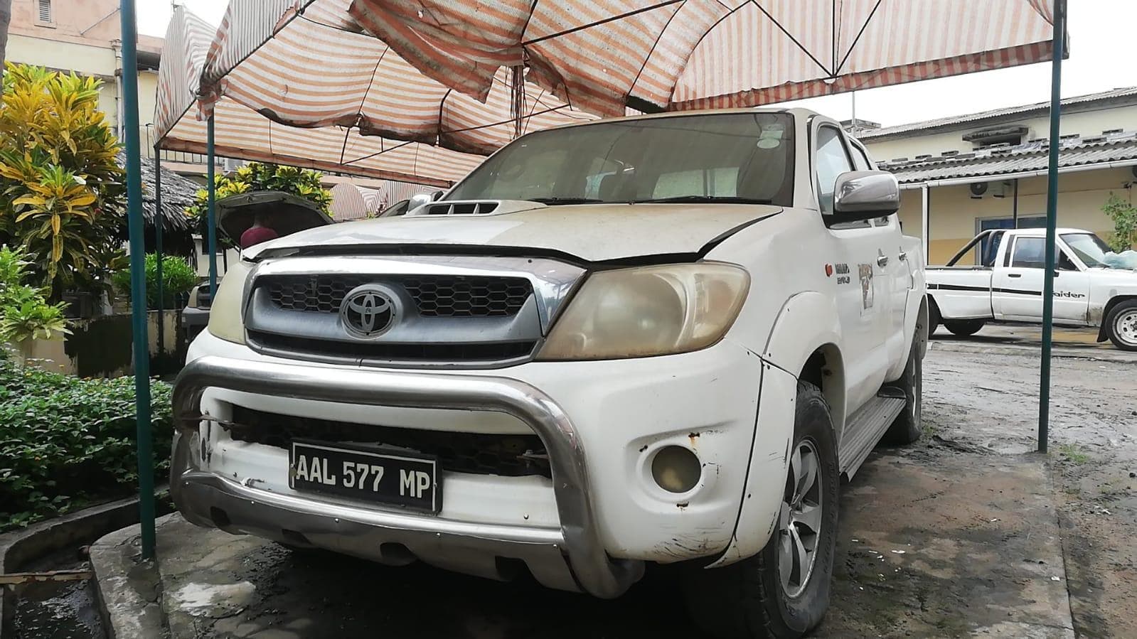 Toyota Hilux - Pick Up ·