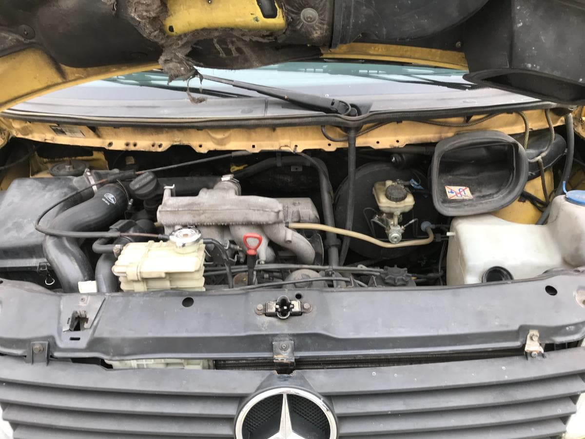 Mercedes-Benz Vito 110D · Ano 1998 — image 3