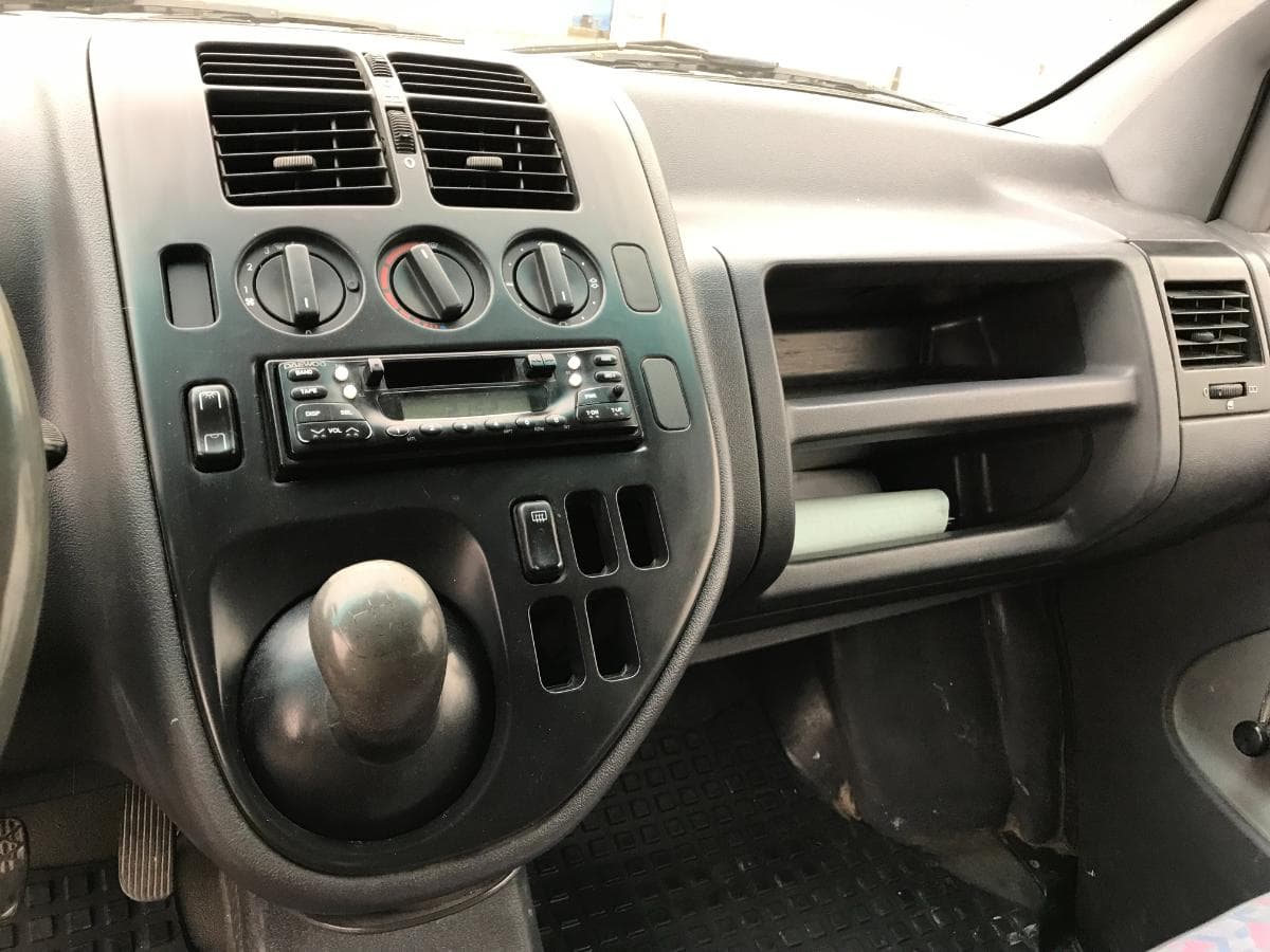 Mercedes-Benz Vito 110D · Ano 1998 — image 23