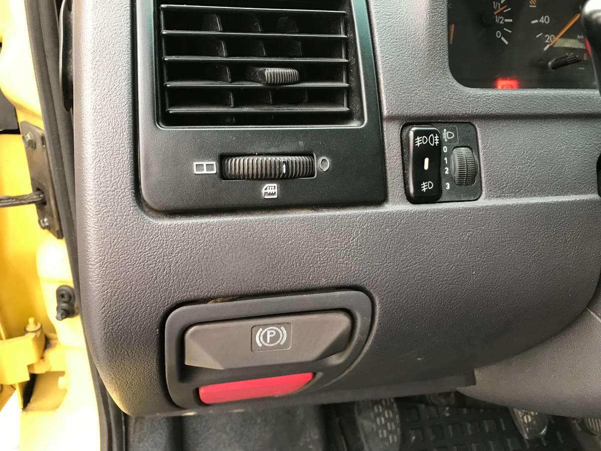 Mercedes-Benz Vito 110D · Ano 1998 — image 27