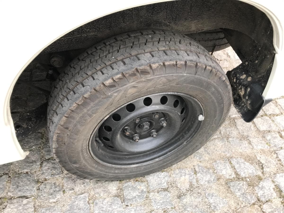 Toyota Hiace 2.4D · Ano 2000 — imagem 11