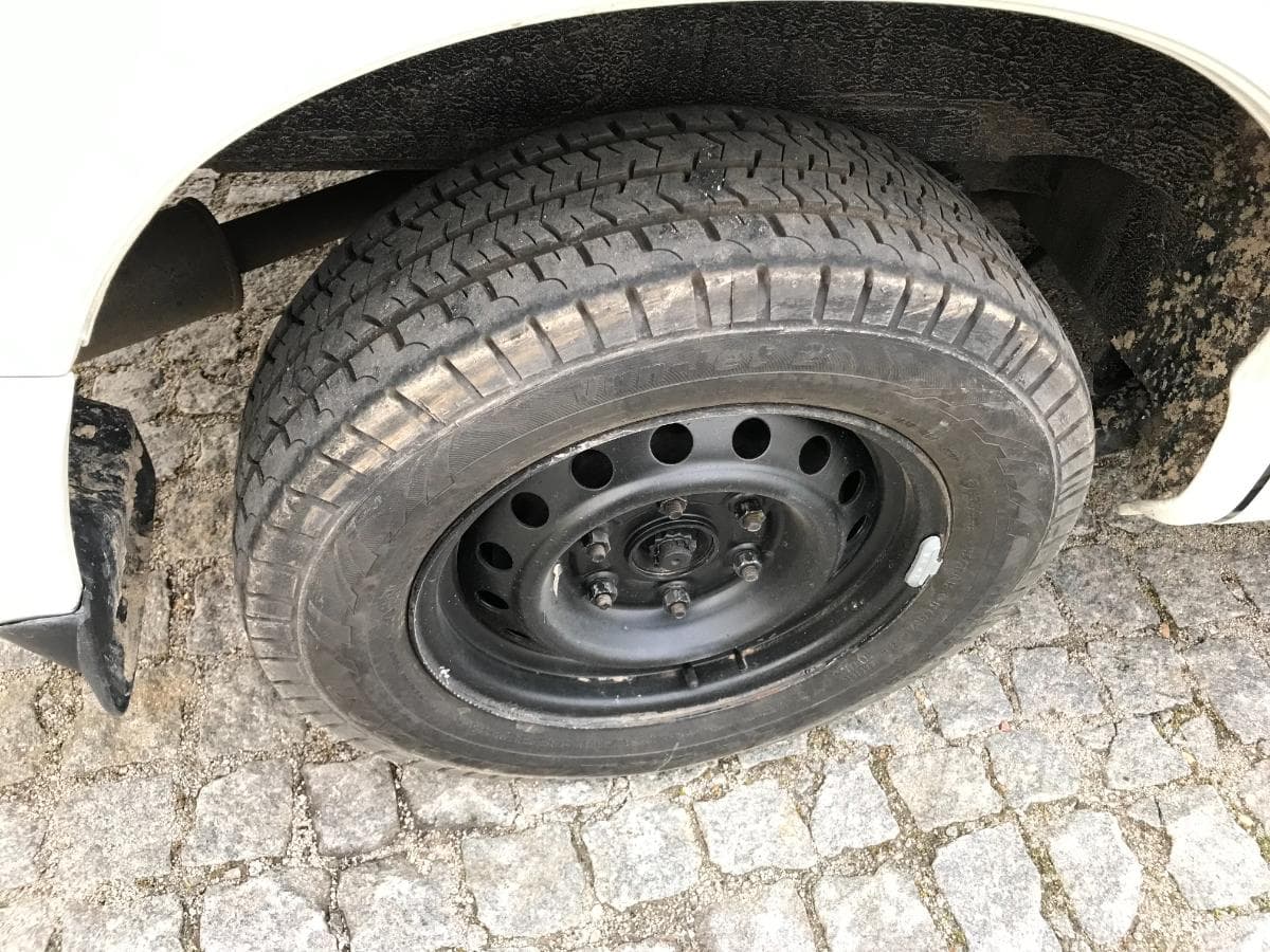 Toyota Hiace 2.4D · Ano 2000 — imagem 13