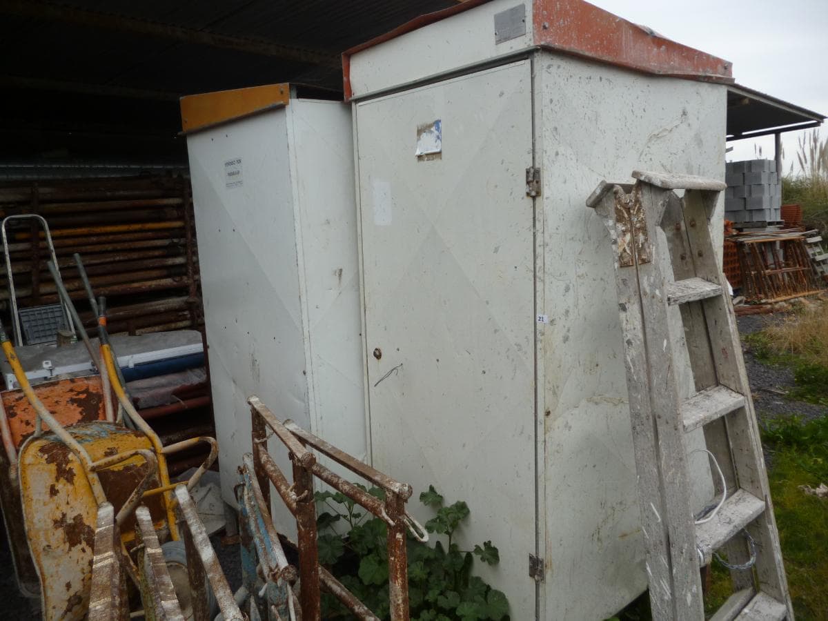 Betoneira elétrica + Casas de banho de obra — image 2