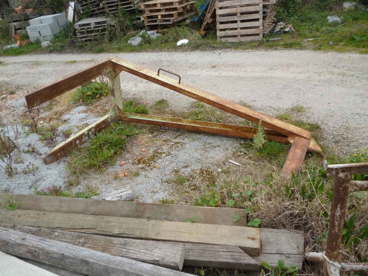 Garfos de grua e baldes — imagen 2