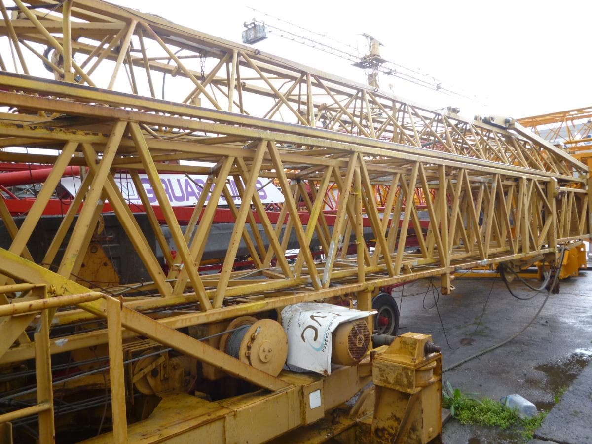 Grua Automontante — imagen 1
