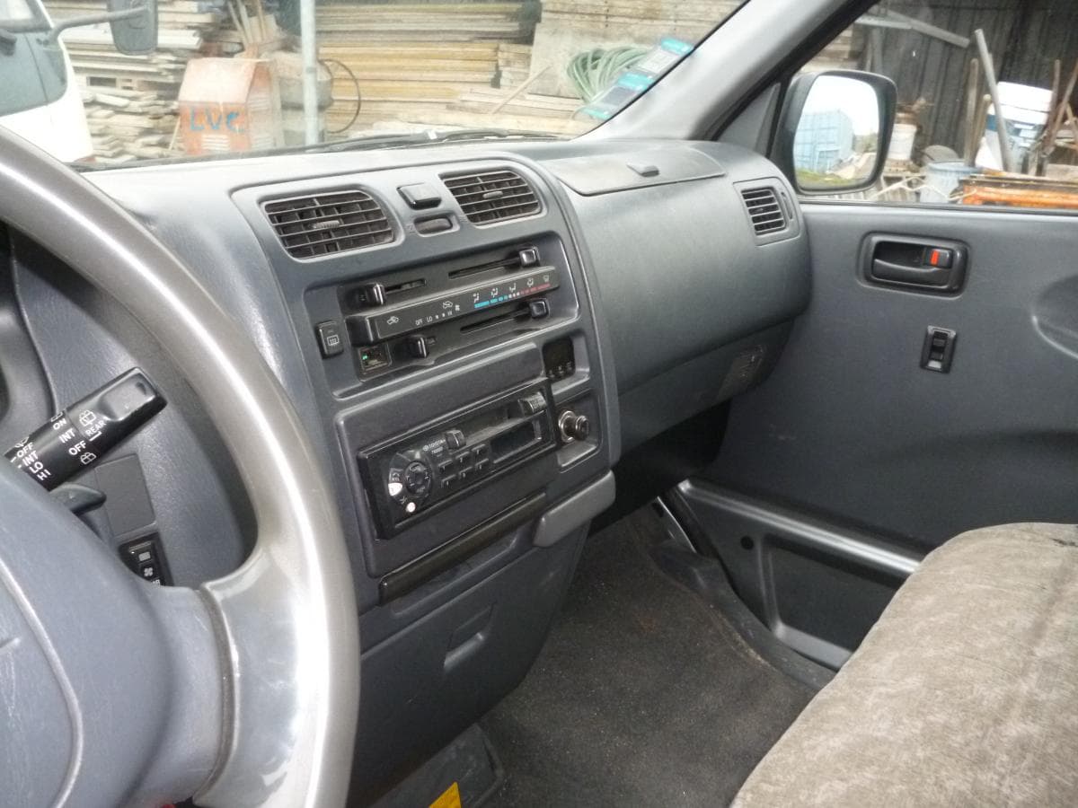 TOYOTA HIACE — imagem 6