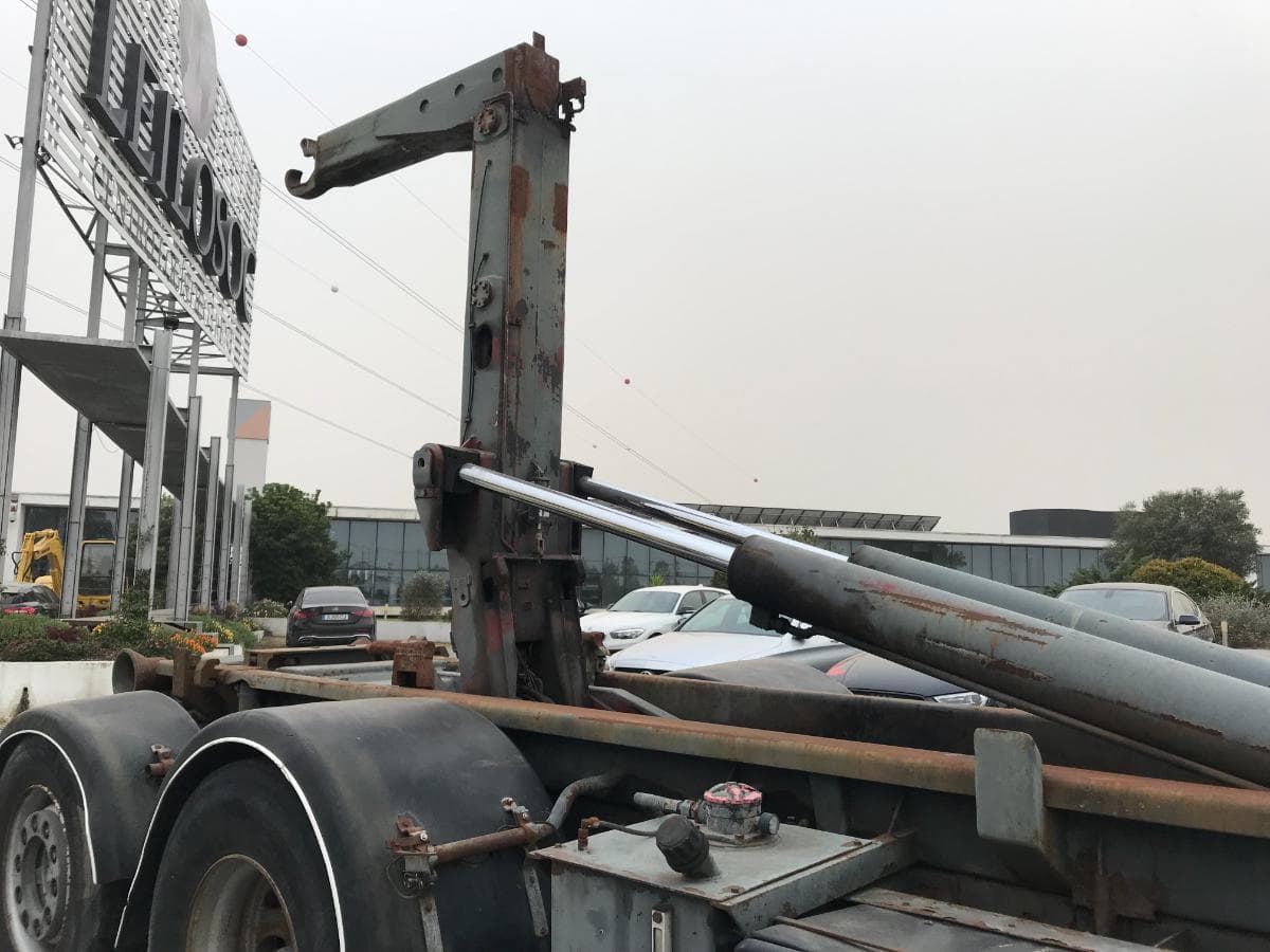 Scania 124L com Ampiroll · Ano 1997 — imagen 8