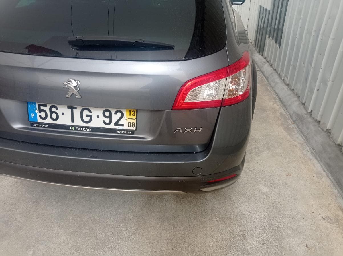 Peugeot 508 SW 2.0 HDI · Diesel/Híbrido · Ano 2013 — imagen 5