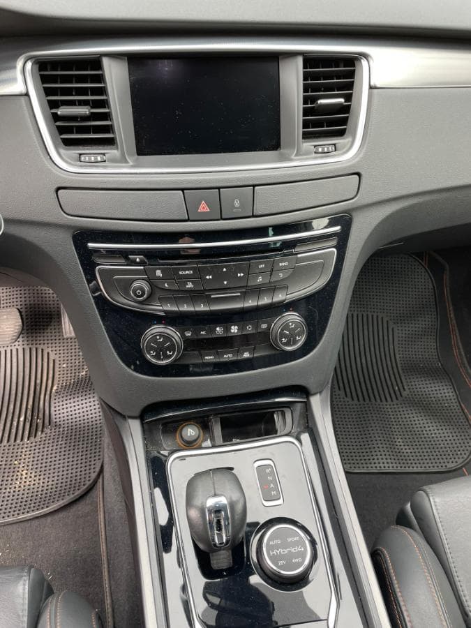 Peugeot 508 SW 2.0 HDI · Diesel/Híbrido · Ano 2013 — imagen 11