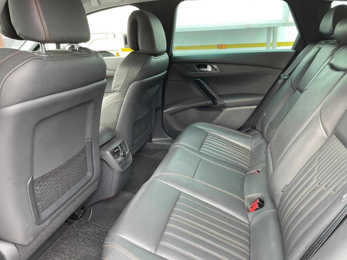 Peugeot 508 SW 2.0 HDI · Diesel/Híbrido · Ano 2013 — imagen 13