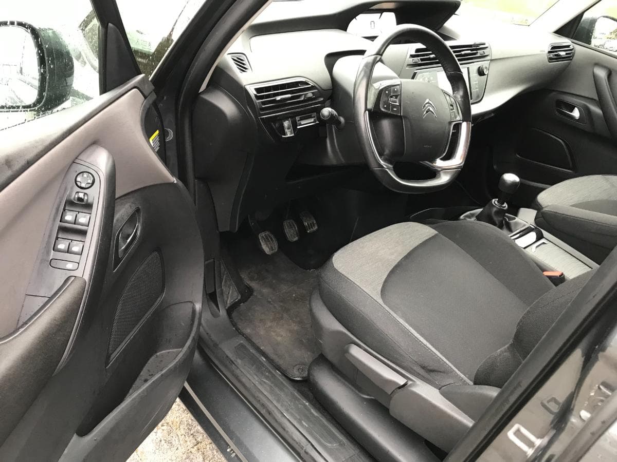 Citroën C4 Grand Picasso · Ano 2016 02-ZP-61 — imagem 16