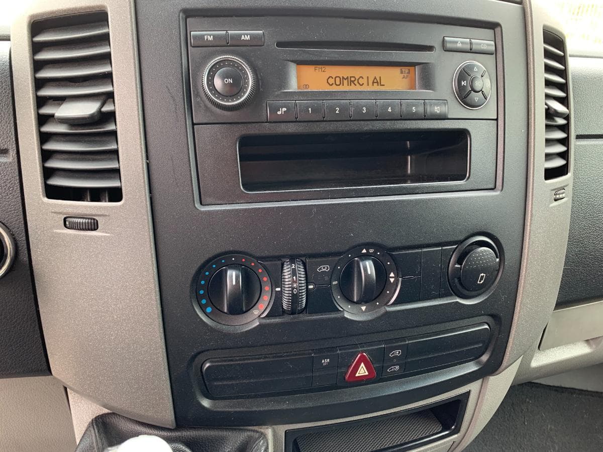 Mercedes-Benz Sprinter 315 CDI · Ano 2007 — image 27