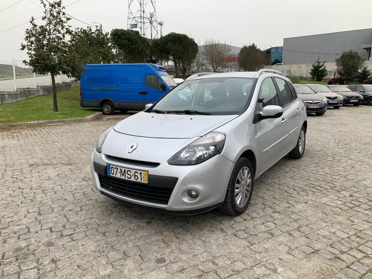 Renault Clio 1.5 DCI · Ano 2012 — imagem 5