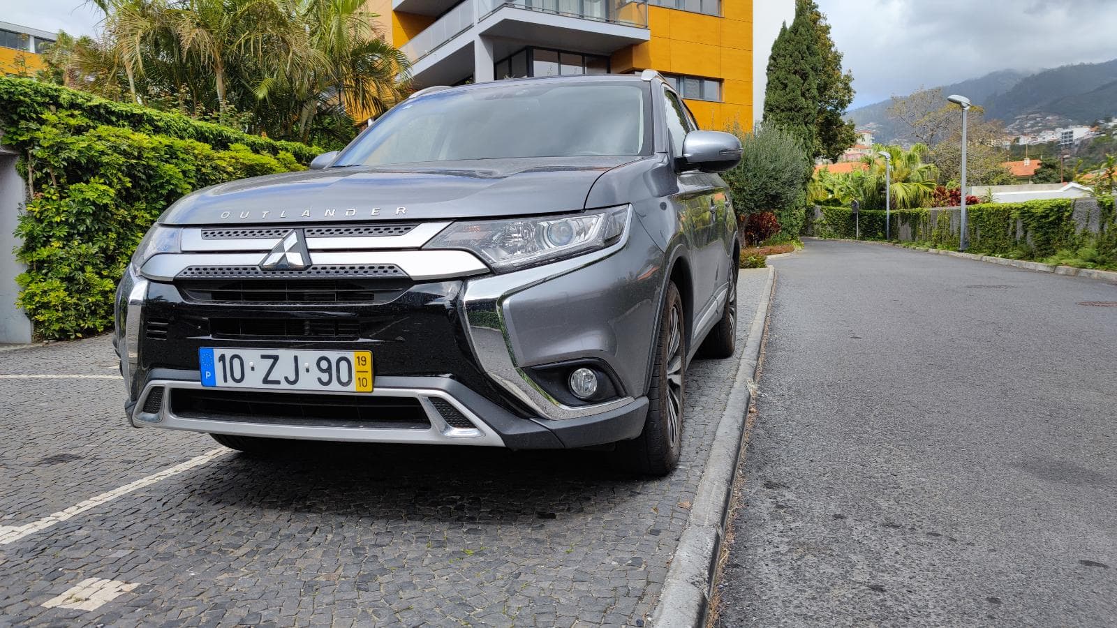Mitsubishi Outlander III 2.0 · Ano 2019 — imagen 2