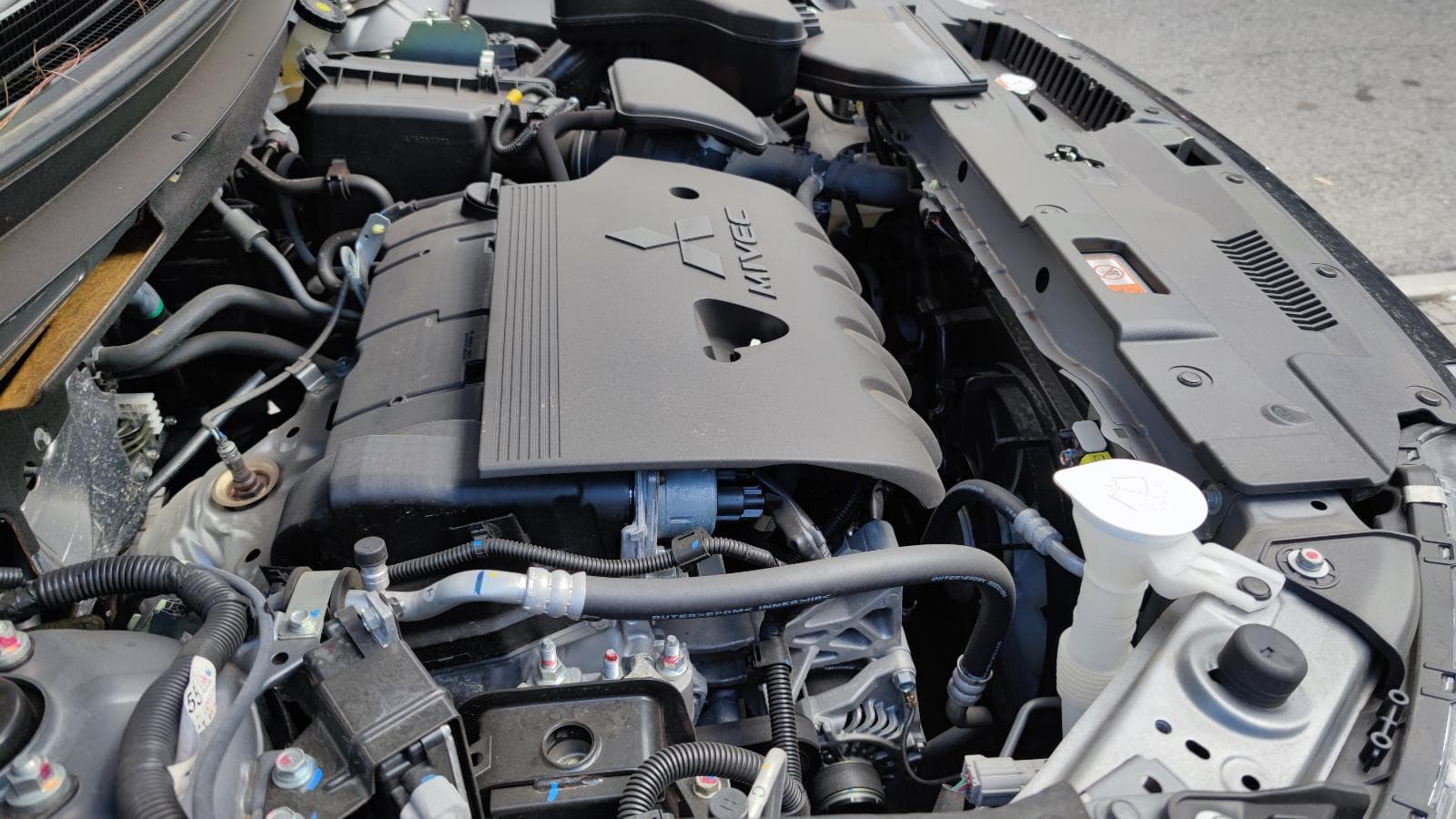 Mitsubishi Outlander III 2.0 · Ano 2019 — imagen 14