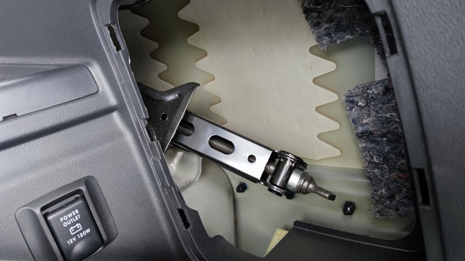 Mitsubishi Outlander III 2.0 · Ano 2019 — imagen 46