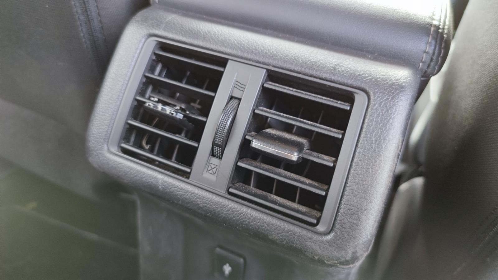 Mitsubishi Outlander III 2.0 · Ano 2019 — imagen 49