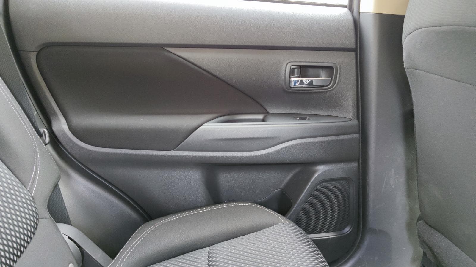 Mitsubishi Outlander III 2.0 · Ano 2019 — imagen 47