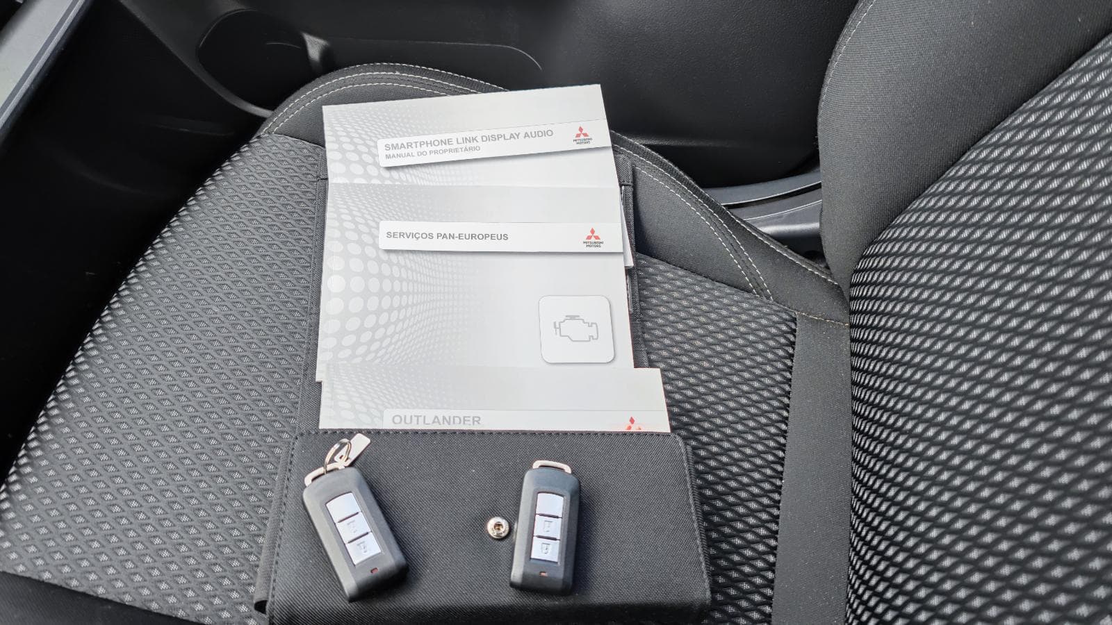 Mitsubishi Outlander III 2.0 · Ano 2019 — imagen 65