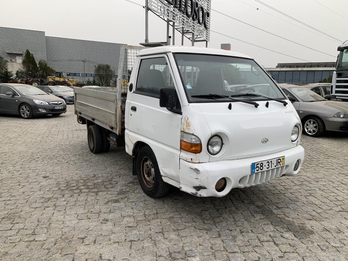 Hyundai H100 2.5D · Ano 1998 — image 1