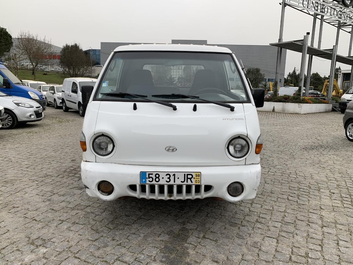 Hyundai H100 2.5D · Ano 1998 — image 2