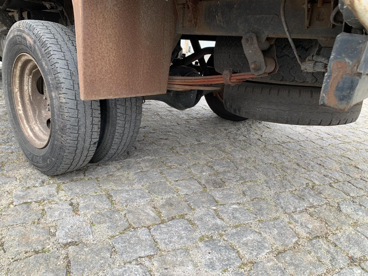 Hyundai H100 2.5D · Ano 1998 — image 8