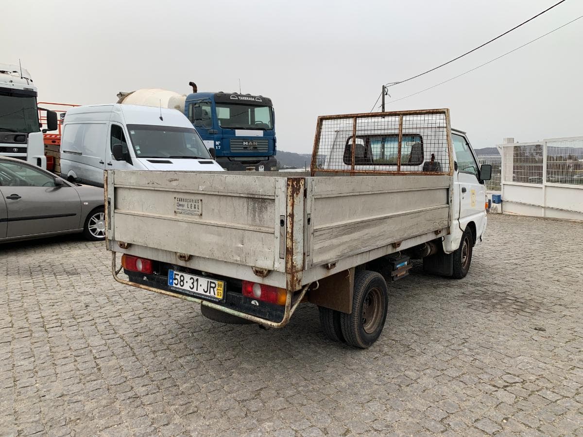 Hyundai H100 2.5D · Ano 1998 — image 6
