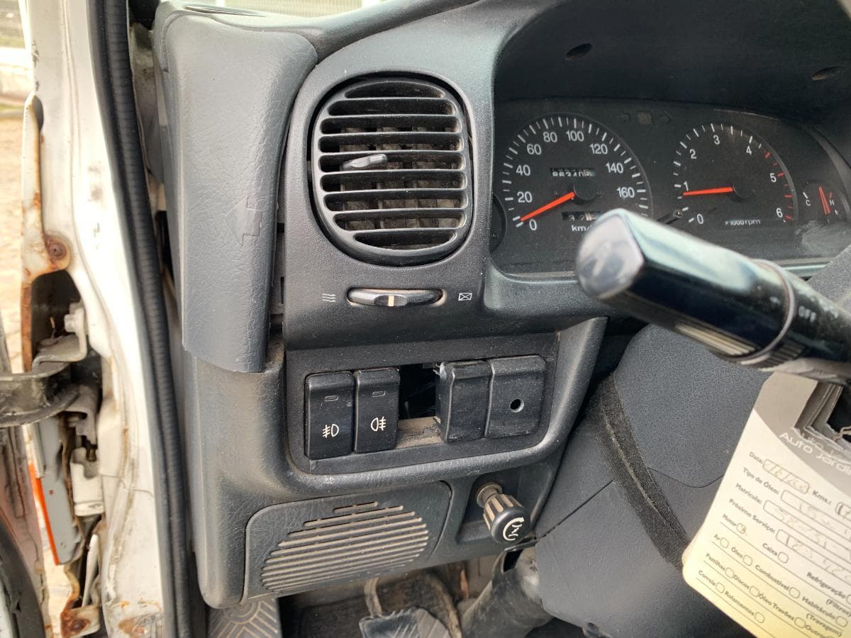 Hyundai H100 2.5D · Ano 1998 — image 17