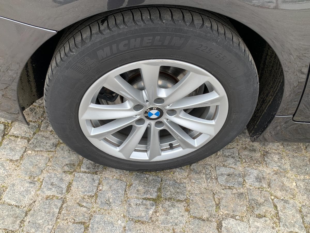 BMW 530D Touring · Ano 2010 — imagem 11