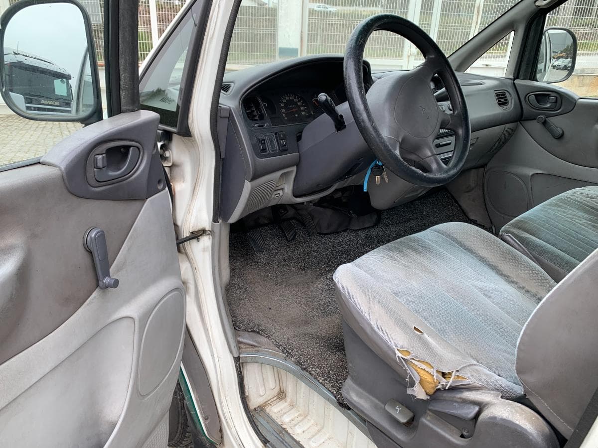 Mitsubishi L400 2500TD · Ano 1997 — image 15