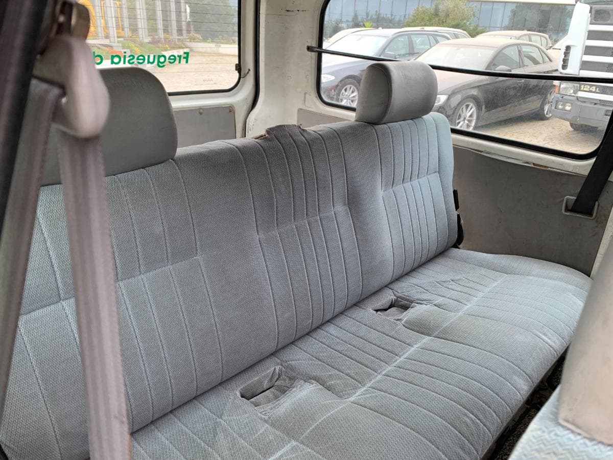 Mitsubishi L400 2500TD · Ano 1997 — image 22