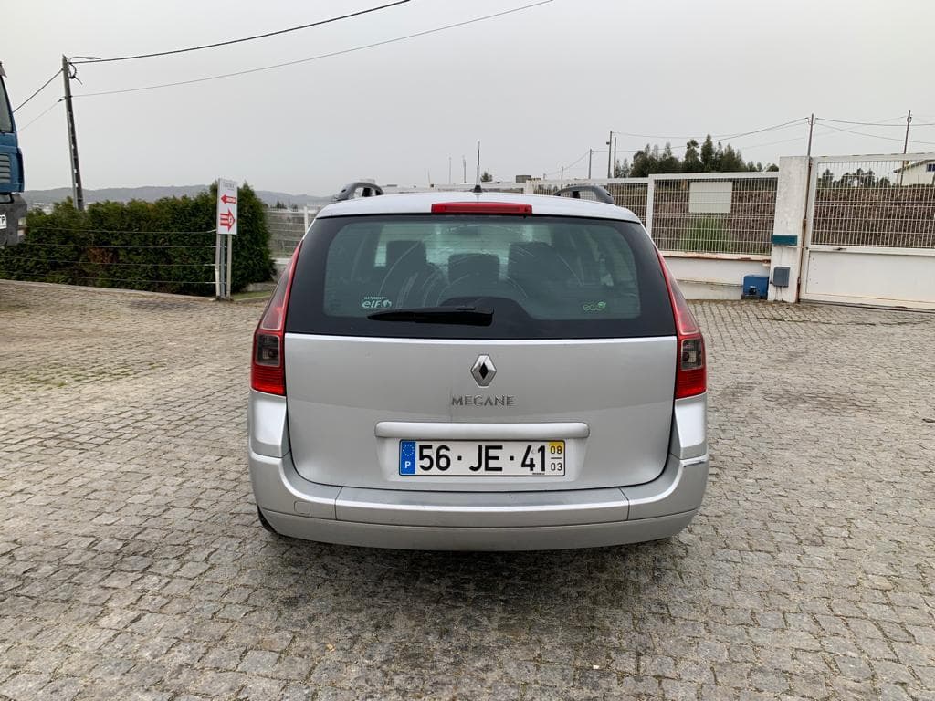 Renault Mégane 1.5 DCI · Ano 2008 — imagen 5