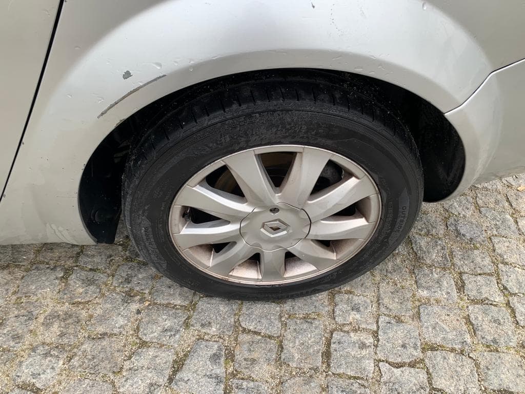 Renault Mégane 1.5 DCI · Ano 2008 — imagen 8