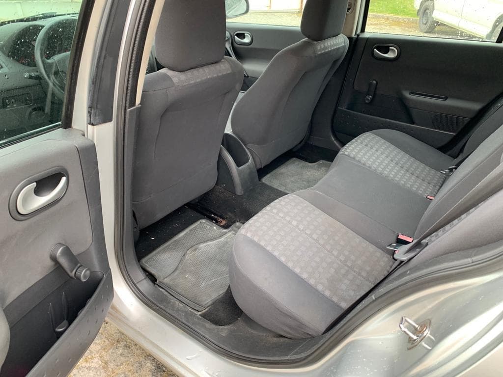 Renault Mégane 1.5 DCI · Ano 2008 — imagen 17