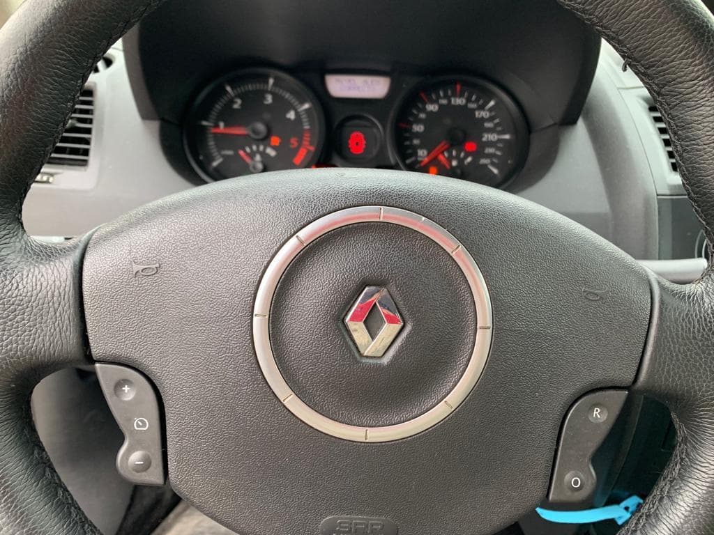 Renault Mégane 1.5 DCI · Ano 2008 — imagen 22