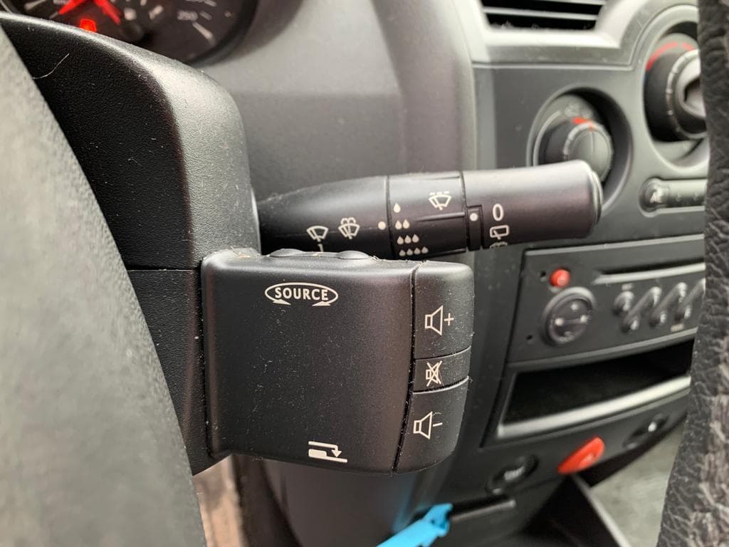 Renault Mégane 1.5 DCI · Ano 2008 — imagen 23