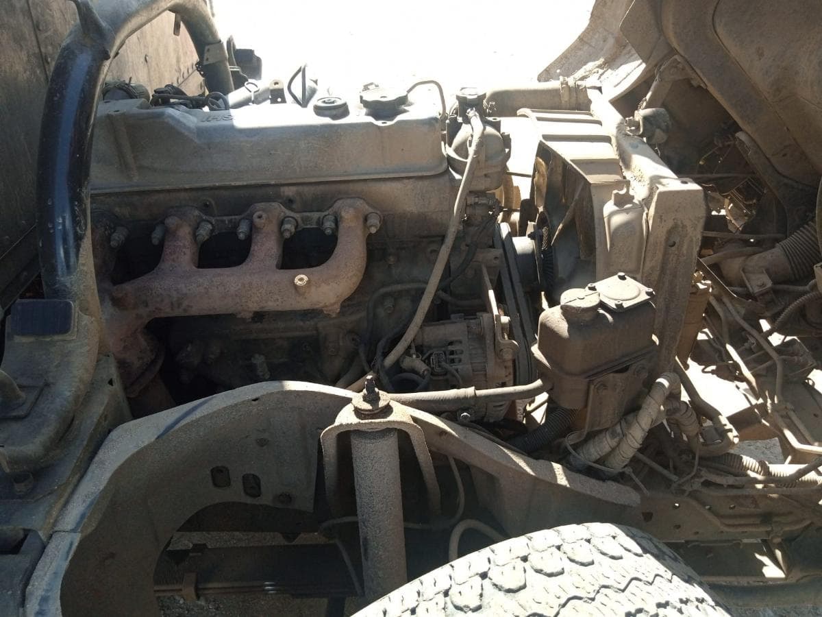Mitsubishi Canter · — imagem 8