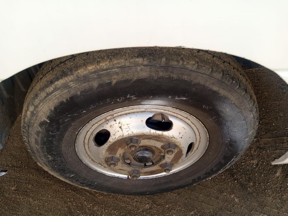 Nissan Civilian · — imagem 9