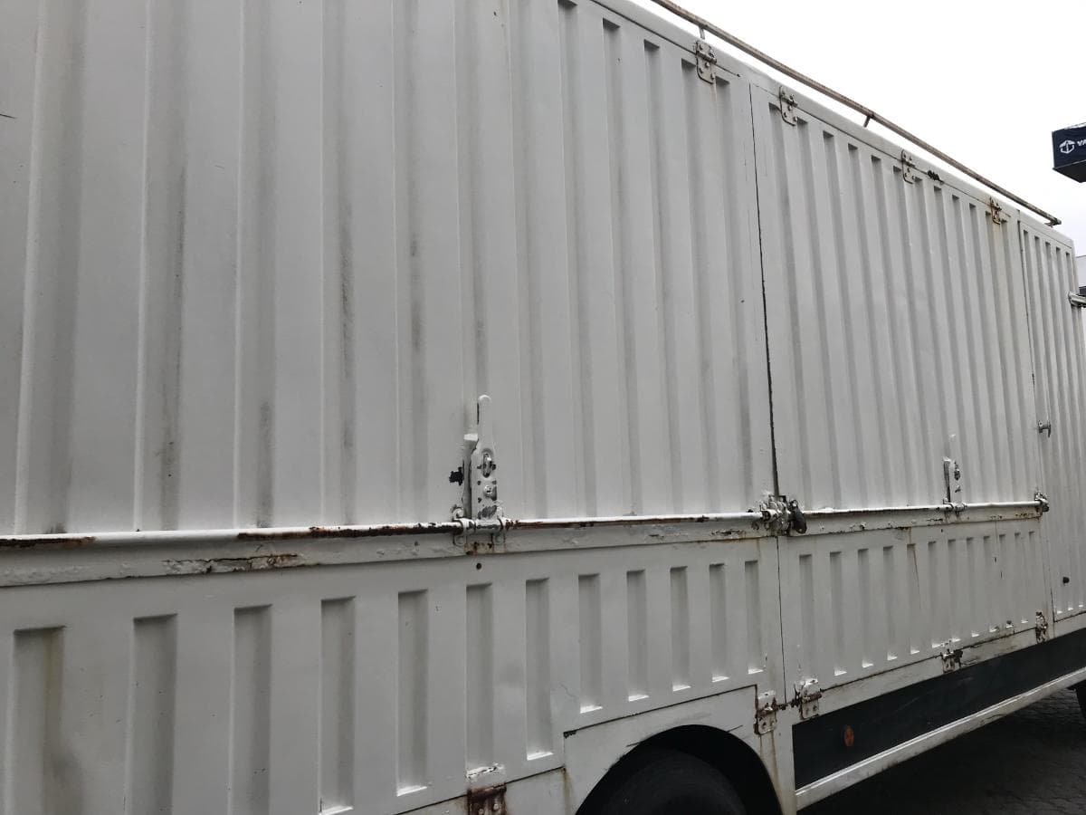 Mitsubishi Canter FH 100 · Com Porta Lateral · Ano 1990 — imagen 10