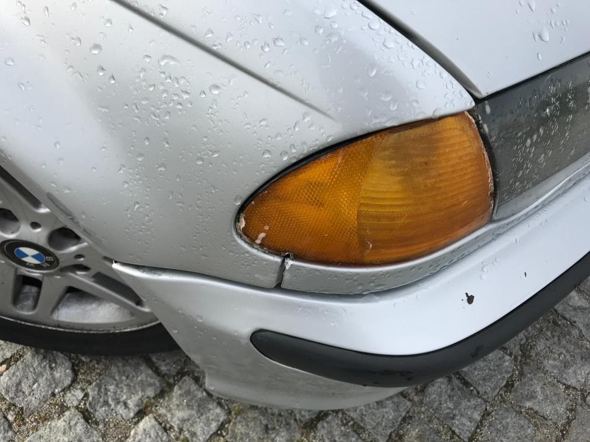 BMW 320D Touring · Ano 2001 — imagem 12