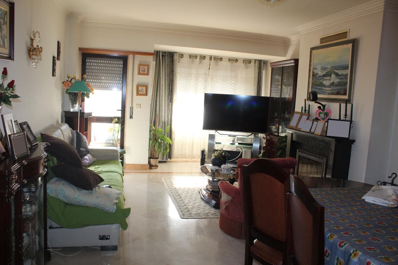 Apartamento T3 + Garagem + Arrecadação · Amadora — imagem 2