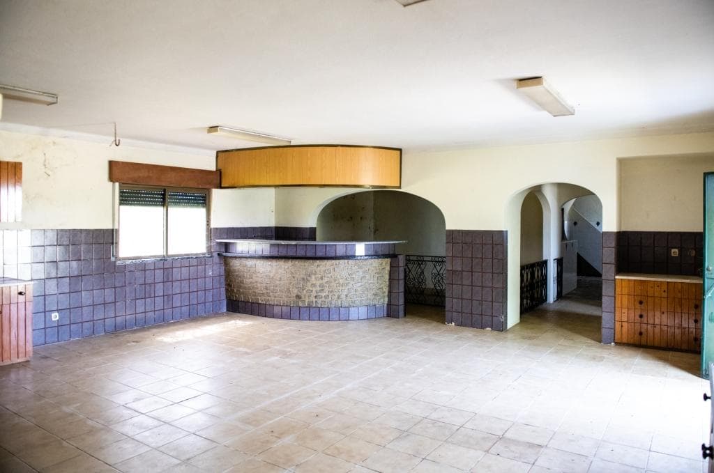 Moradia V3 (Reabilitação) · Abrantes, Santarém — image 9