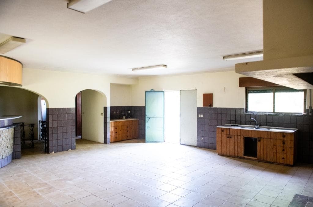 Moradia V3 (Reabilitação) · Abrantes, Santarém — image 7