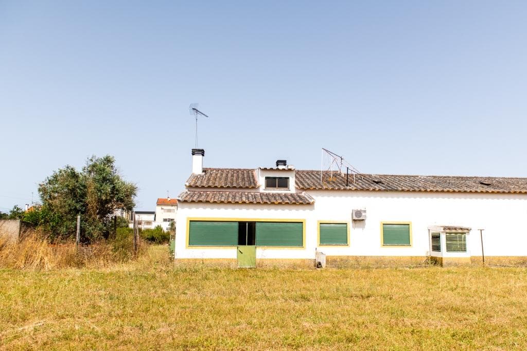 Moradia V3 (Reabilitação) · Abrantes, Santarém — image 5